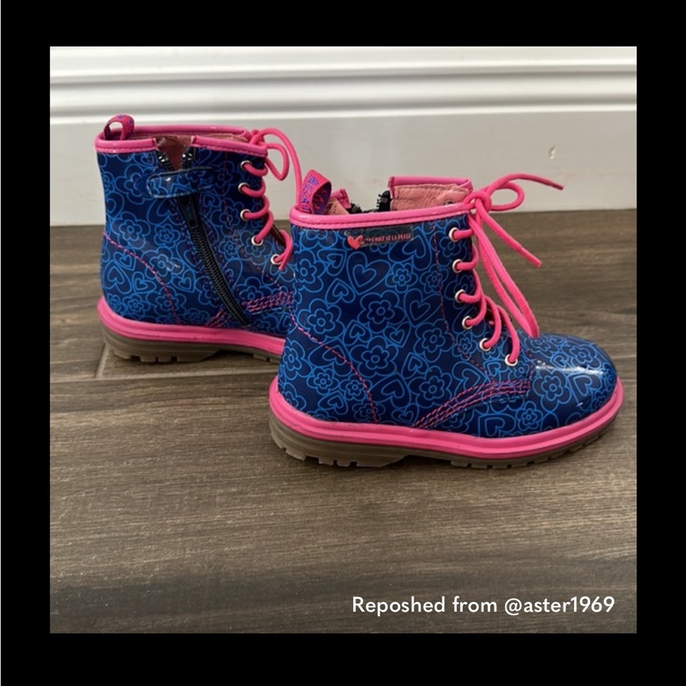 Agatha Ruiz De La Prada ankle boot size 28 / US 11